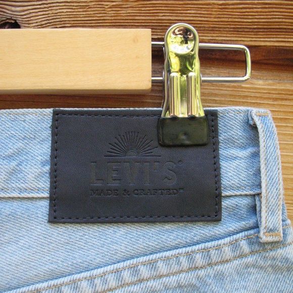 NWOT Levis Made and Crafted Cheeky Light Wash High Rise Cut Off Shorts - Picture 7 of 10